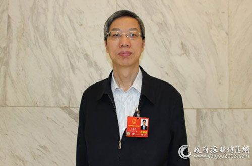 全国人大代表、宁夏回族自治区财政厅厅长陈春平